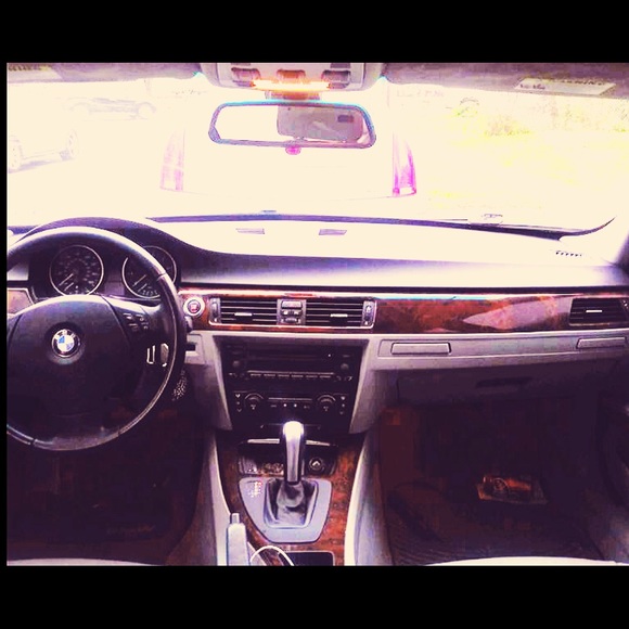 3-SERIES BMW - Picture 2 of 5